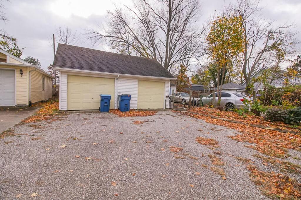 Lakeside Home In Lorain Exterior foto